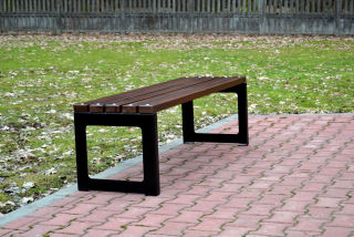 Parková lavička bez operadla IGA III 180cm W190